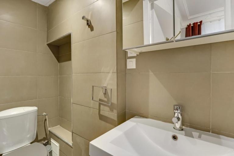 A Sweet Studio In Montparnasse - Boulevard Du Montparnasse باريس المظهر الخارجي الصورة